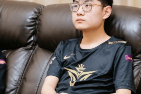 PG游戏-关于Rookie回归赛场，精彩发挥首场状态亮眼，拜仁观众沸腾！的信息